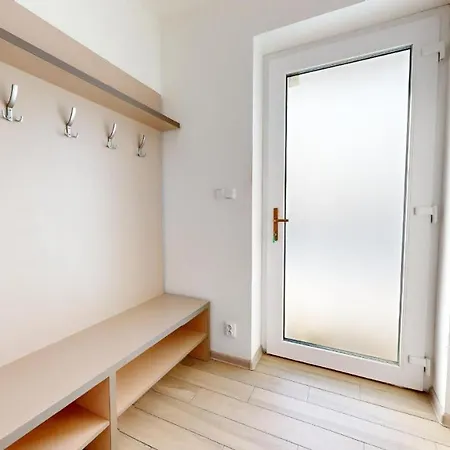 Dubova Apartment