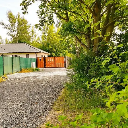 شقة Dubova ميلوفيتسي