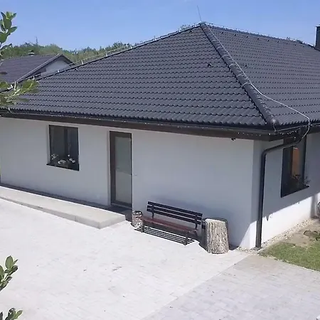 Apartment Dubova Milovice (Central Bohemian)